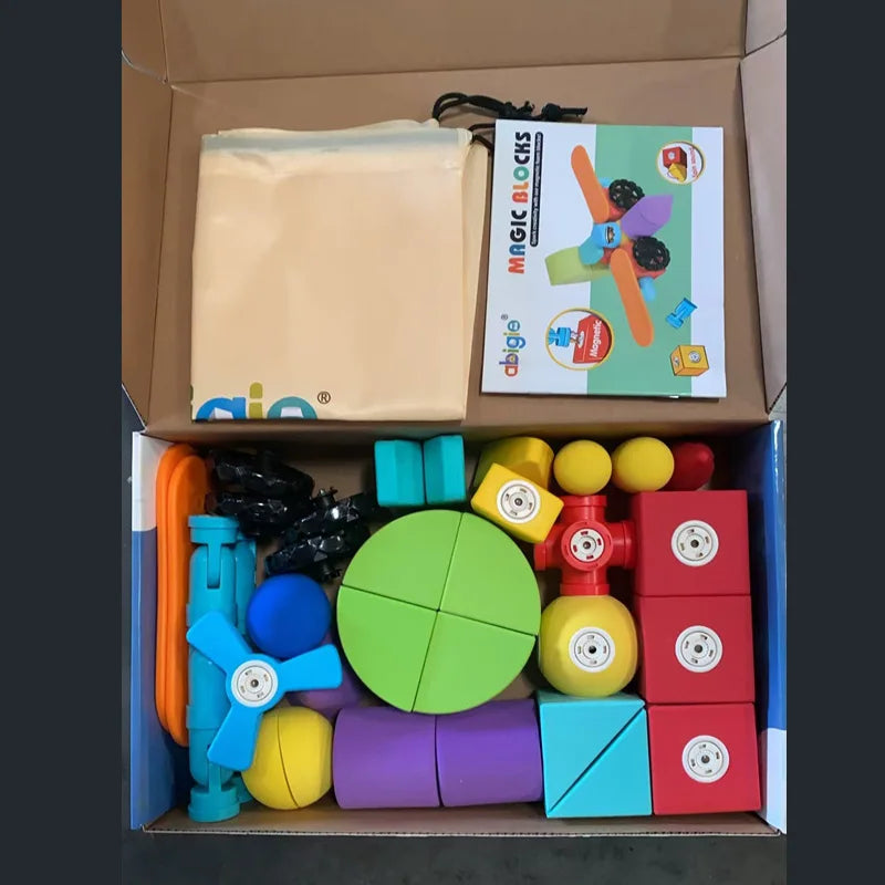 Magnetic Foam Building Blocks - Montessori Bath & Travel Toy Set (40 Pieces)